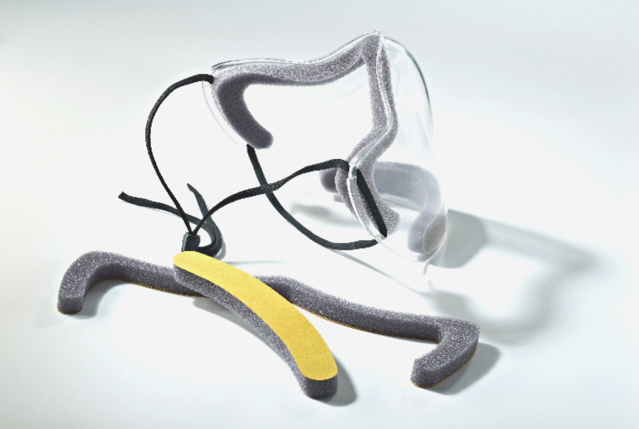 Pahlke Schaumstoffe - Sustainable Foam - Padded Face Mask Padded face mask made from sustainable foam