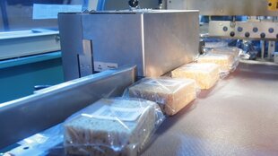 Schaumstoff verpacken im Lohn