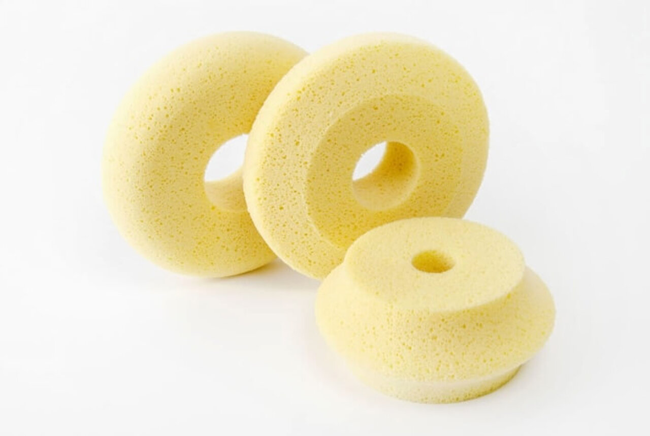Hydro foam sponge rolls for the ceramics industry