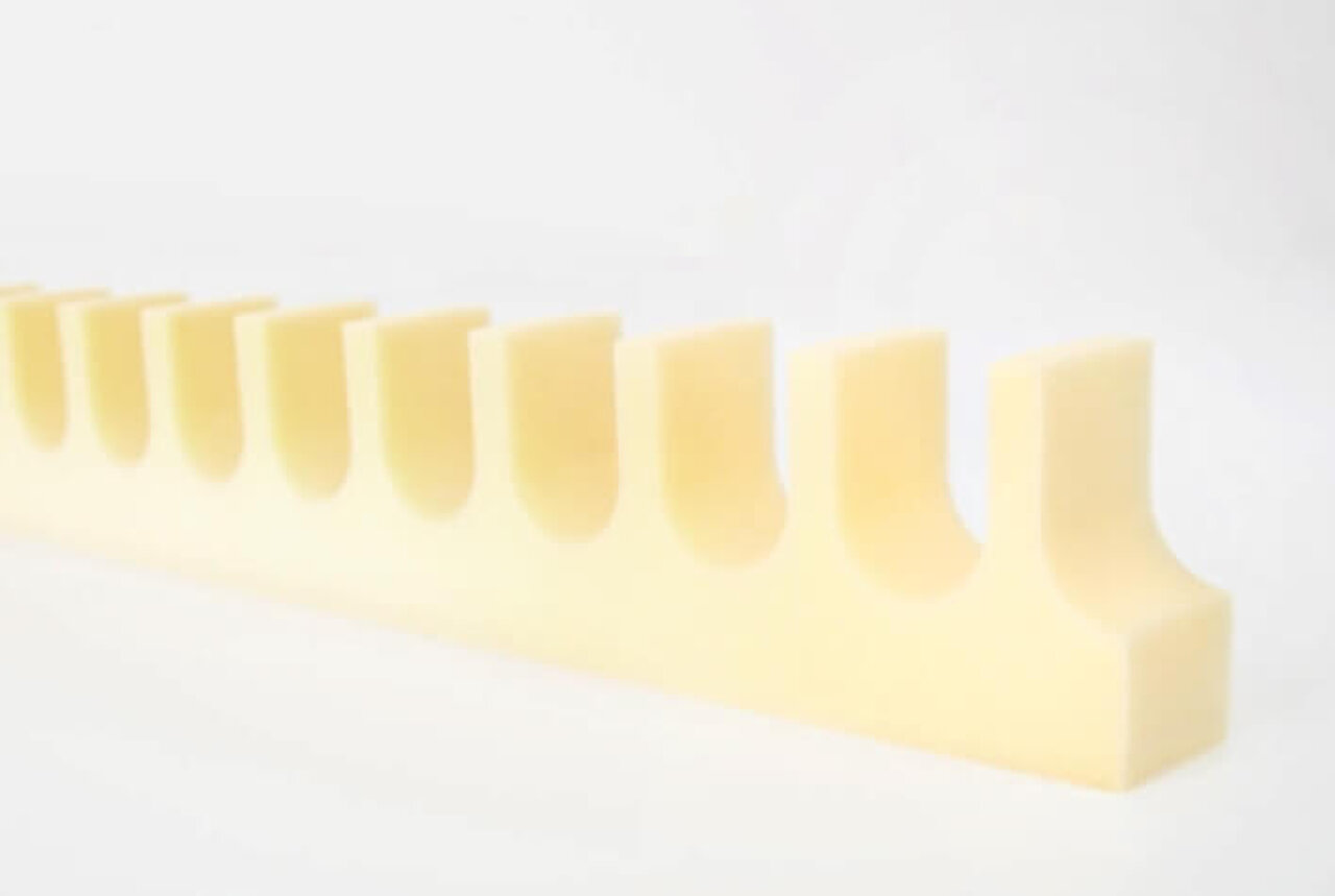 Sponge tape made of PUR foam for ceramic products