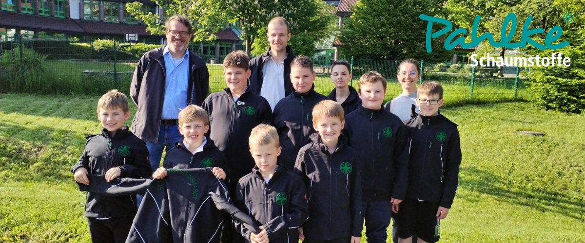 Neue-jacken-Schützenjugend-Steinshardt Neue Jacken für die Schützenjugend aus Steinshardt