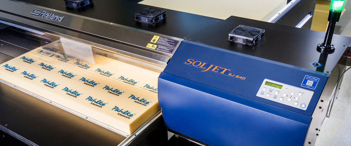 Neuer Digitaldrucker von Pahlke Schaumstoffe